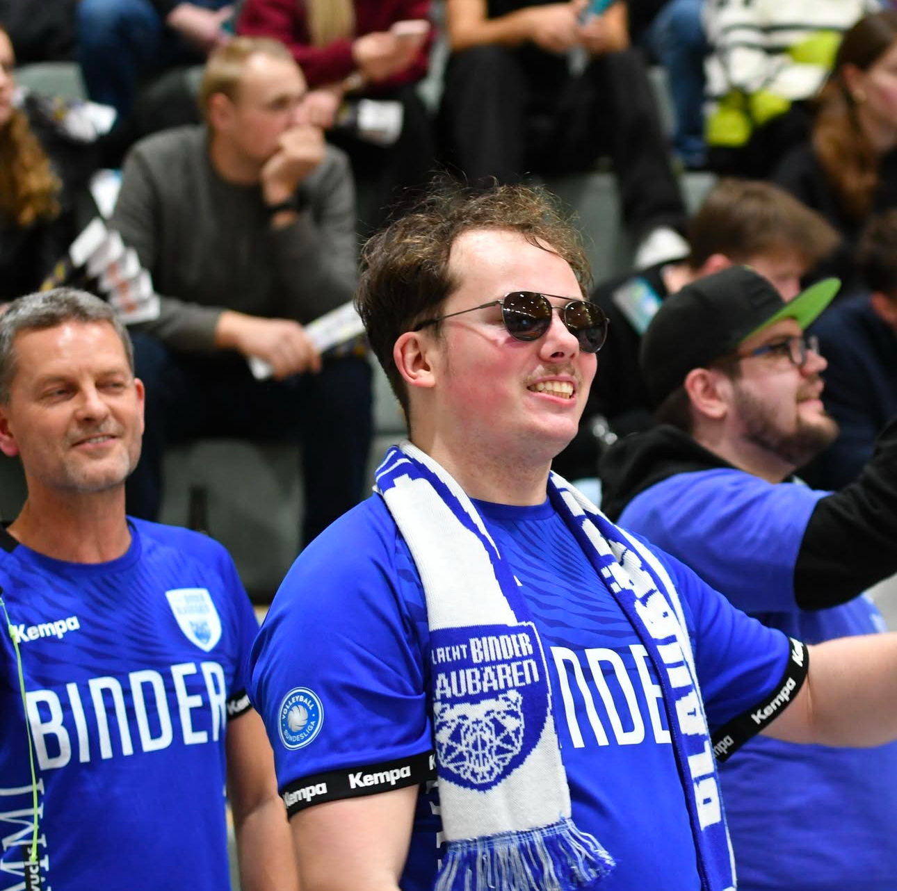 Hier gibt es die Bilder zum Spiel der Binder Blaubären TSV Flacht gegen Skurios Volleys Borken