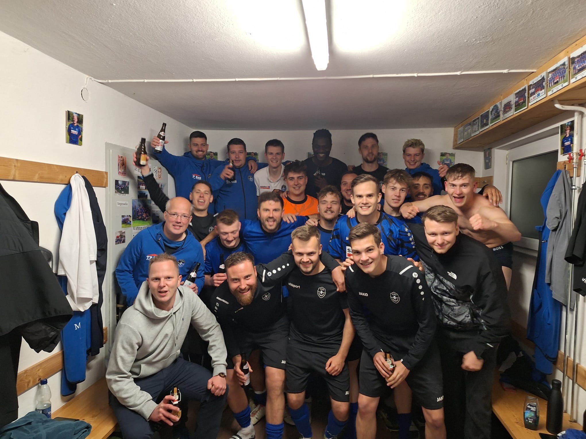 Unsere Schwarzblauen zeigen gestern in allen Belangen ein sehr überzeugendes Spiel und gewinnen hochverdient mit 3:1 gegen die SpVgg Warmbronn