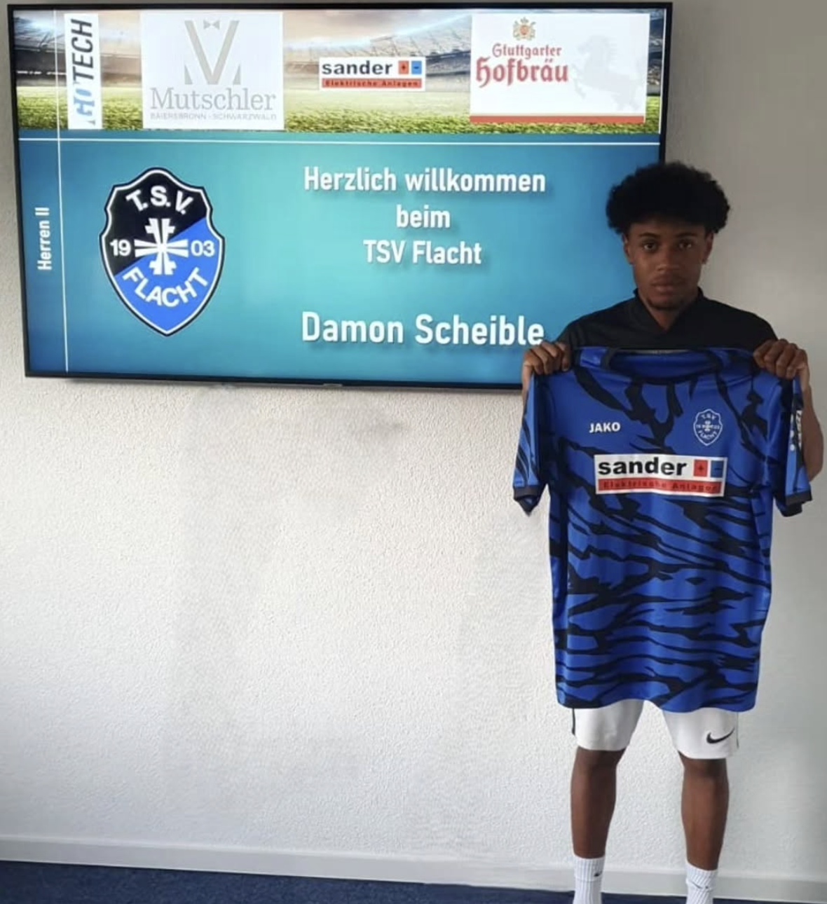 Damon Scheible verstärkt die 2. Mannschaft des TSV Flacht.